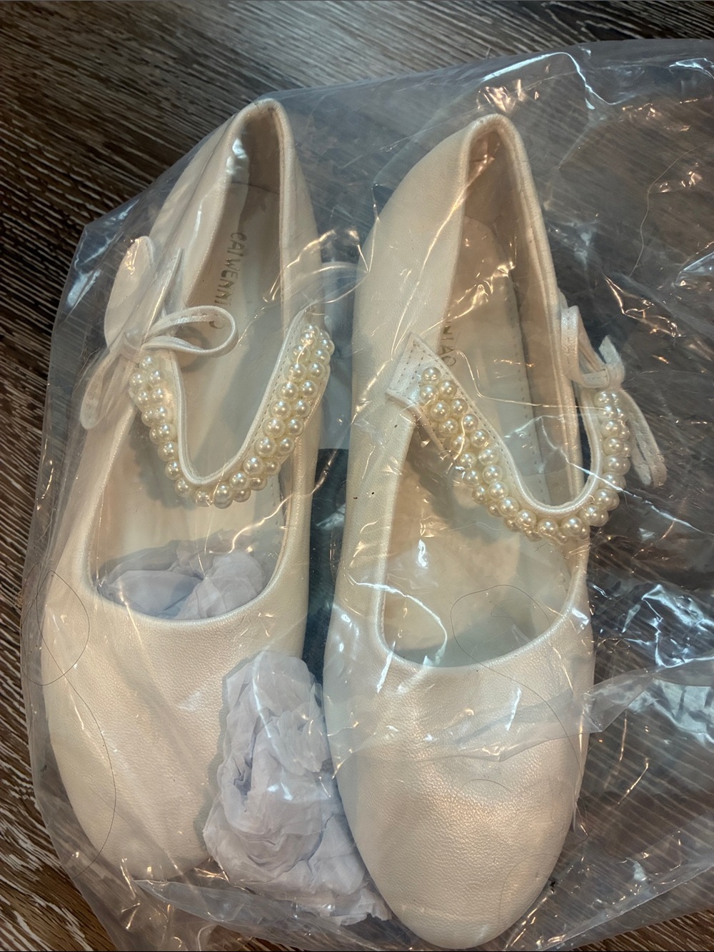 JJs House Ivory Pearl-Trim Mary Jane Dress Shoes for Kids